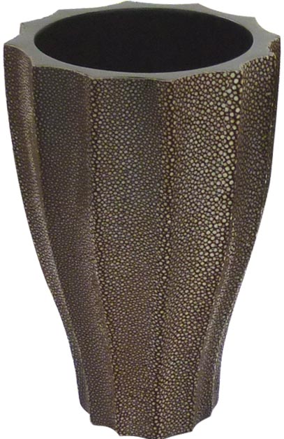 MD0048 Stingray Vase LB2